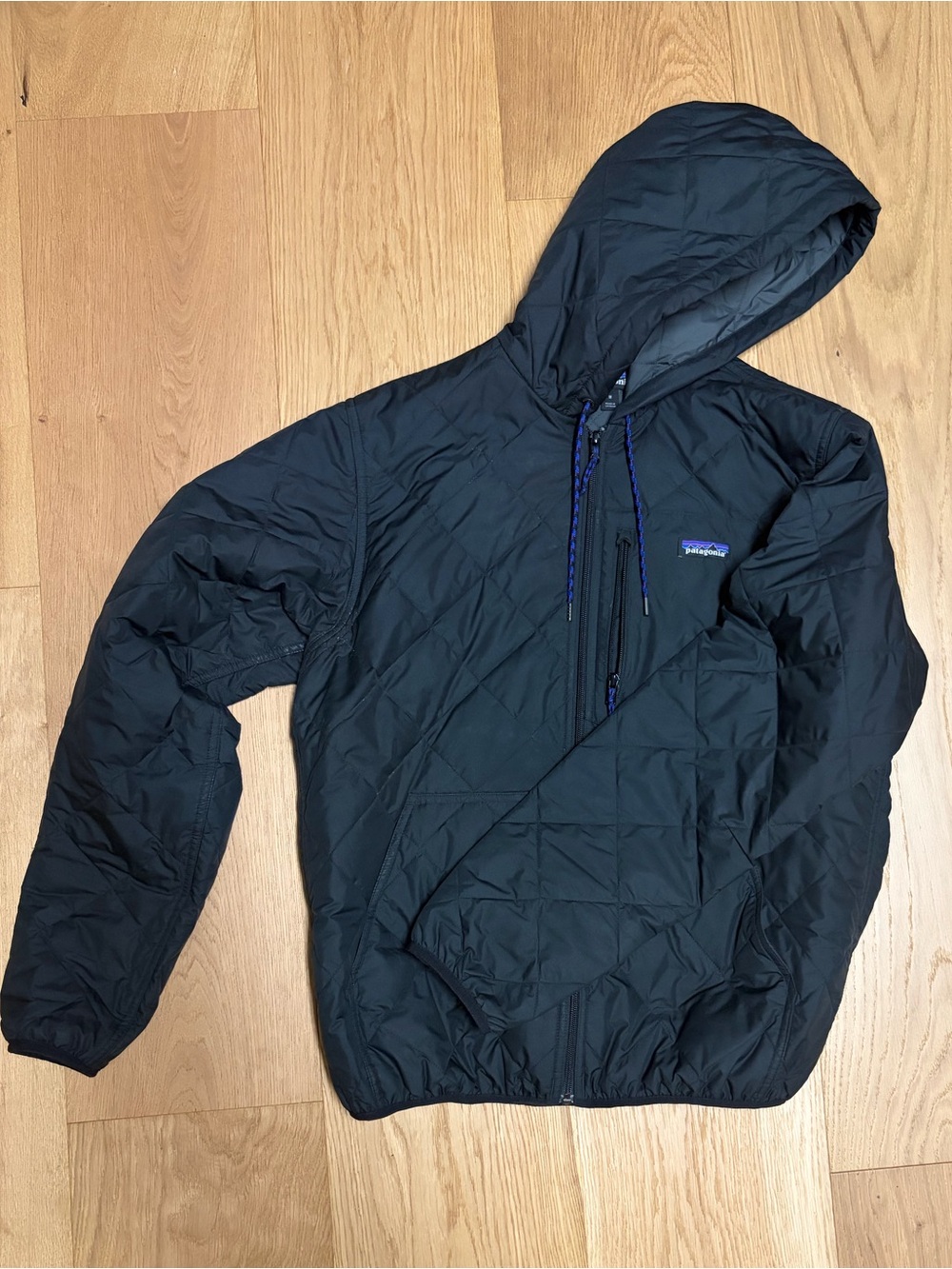 Patagonia Hooded Quilted Puffer Jacket - Black